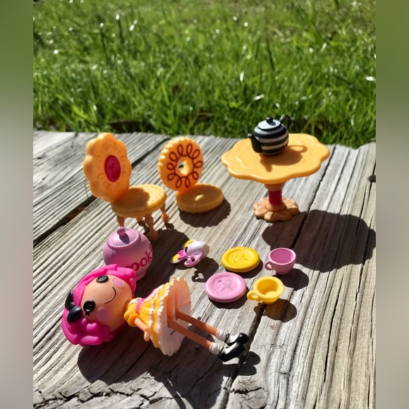 LALALOOPSY Mini Dolls Pets Accessories Playsets Crumbs Spot Pepper Toy Doll - Picture 4 of 15